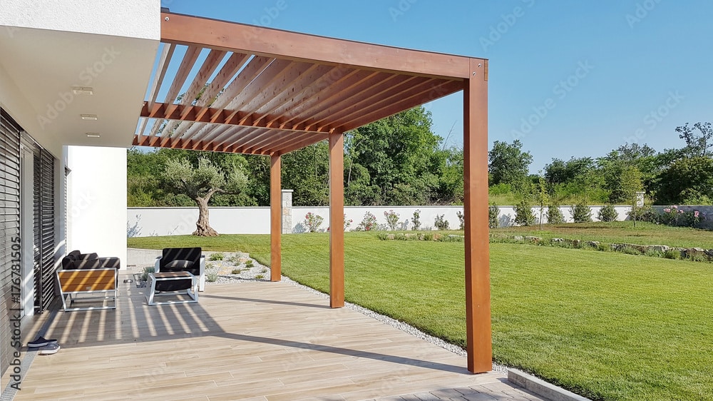 Terrassenbau Germersheim mit Überdachung